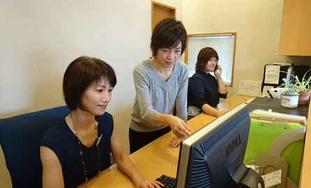 事務・総務スタッフイメージ