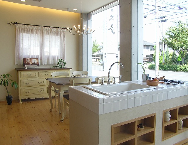 フランリビングイメージ